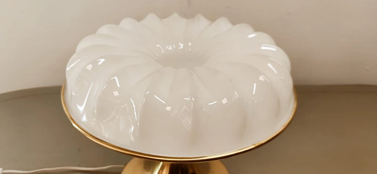 Lampada da tavolo in alluminio, ottone e plastica, anni '50 3