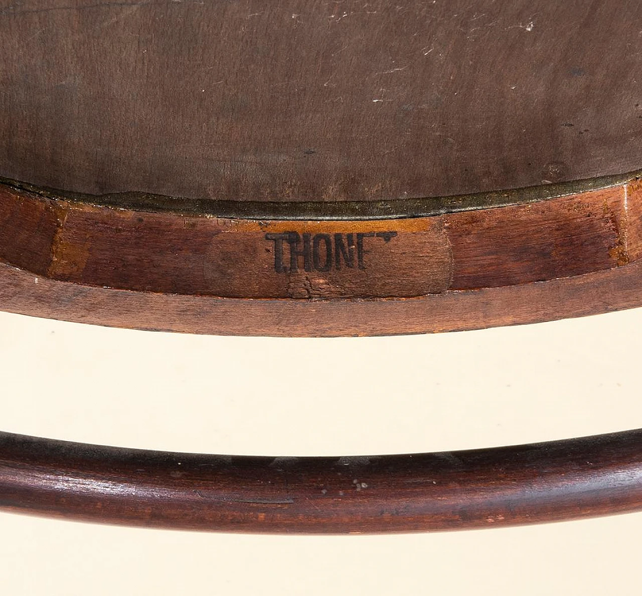 Chair B9 in curved beechwood by Thonet, 1910s 6