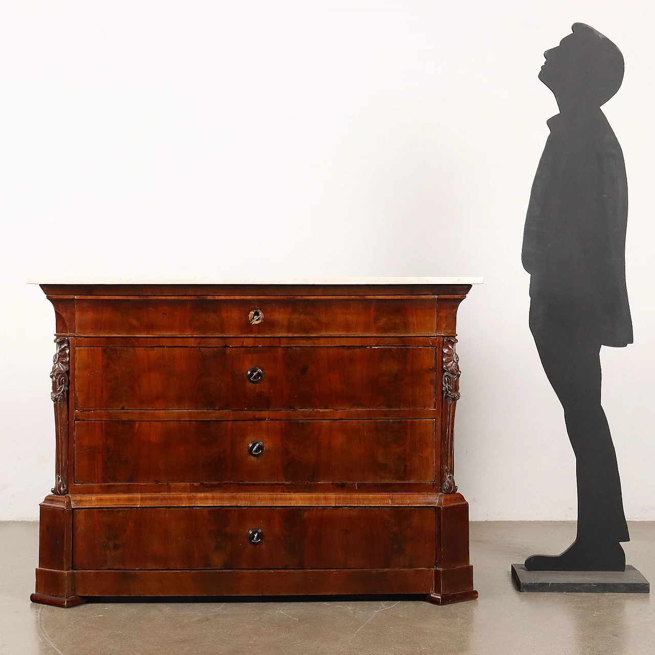Mahogany veneered chest of drawers with marble top, 19th century 2
