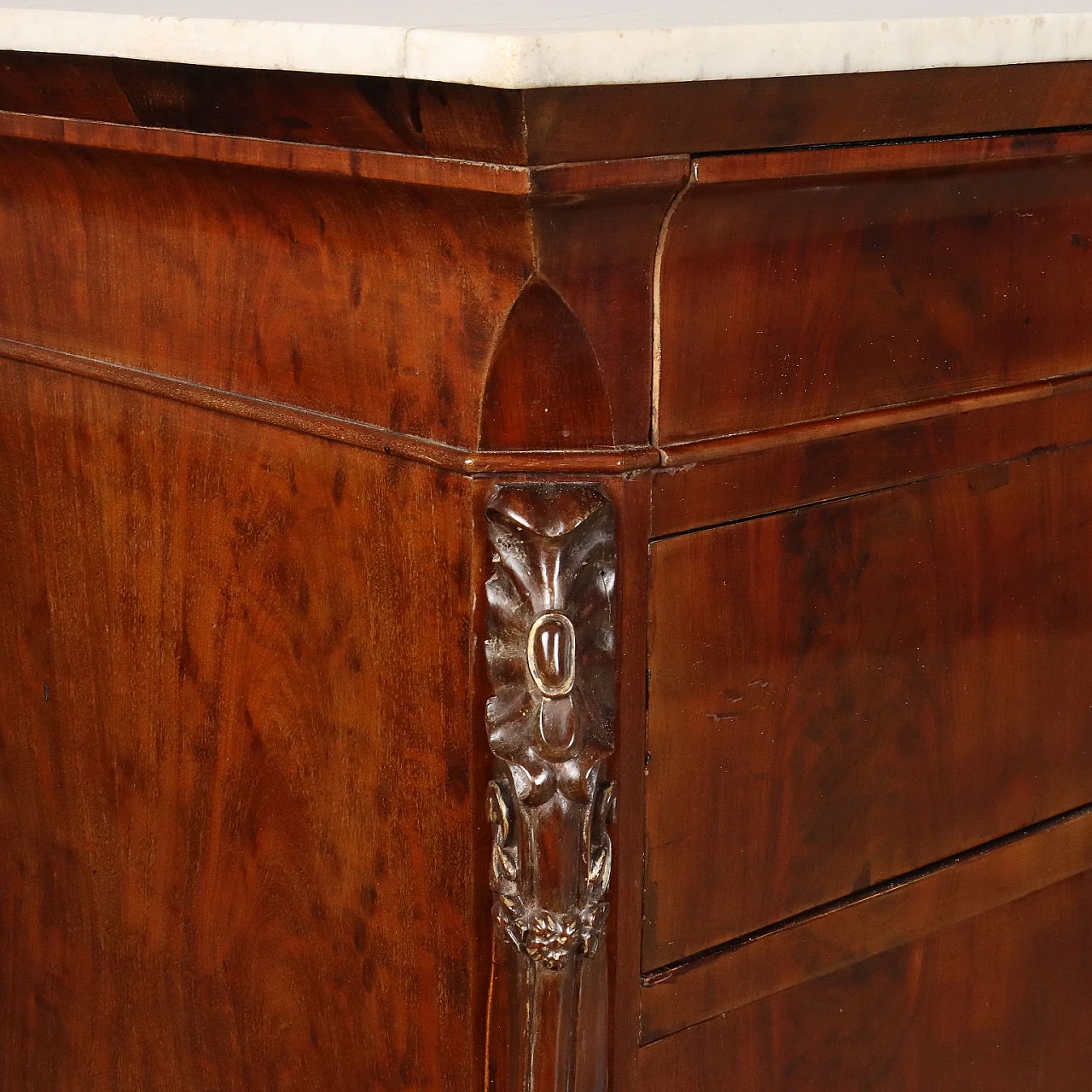 Mahogany veneered chest of drawers with marble top, 19th century 3