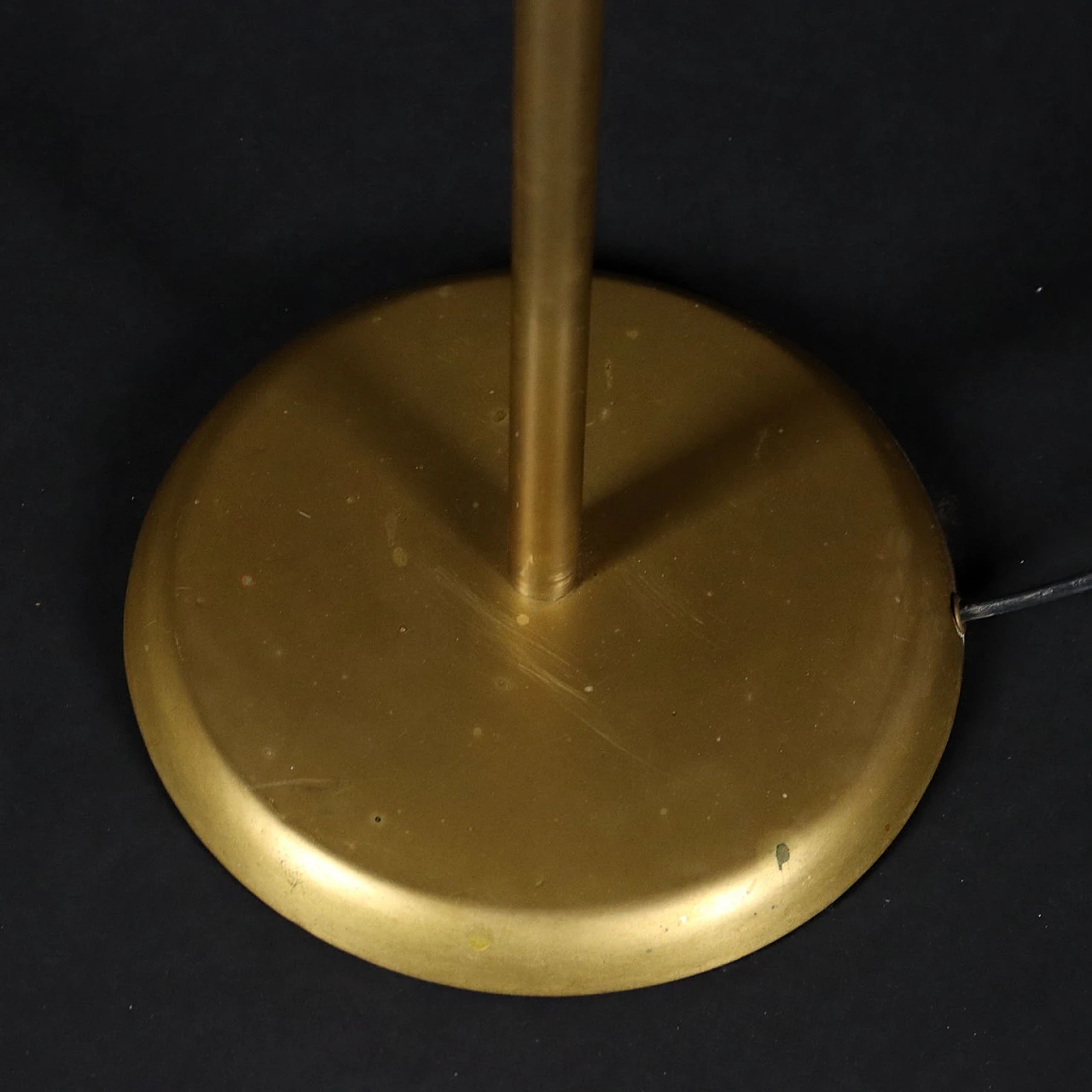 Adjustable brass and aluminium lamp, 1950s 8