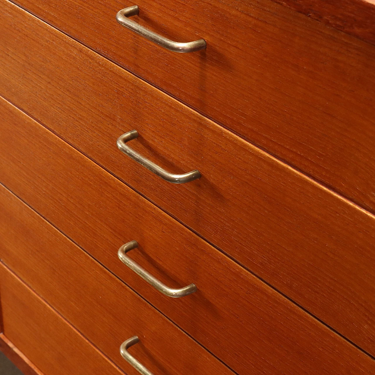 Credenza in legno impiallacciato teak con maniglie in ottone, anni '60 3