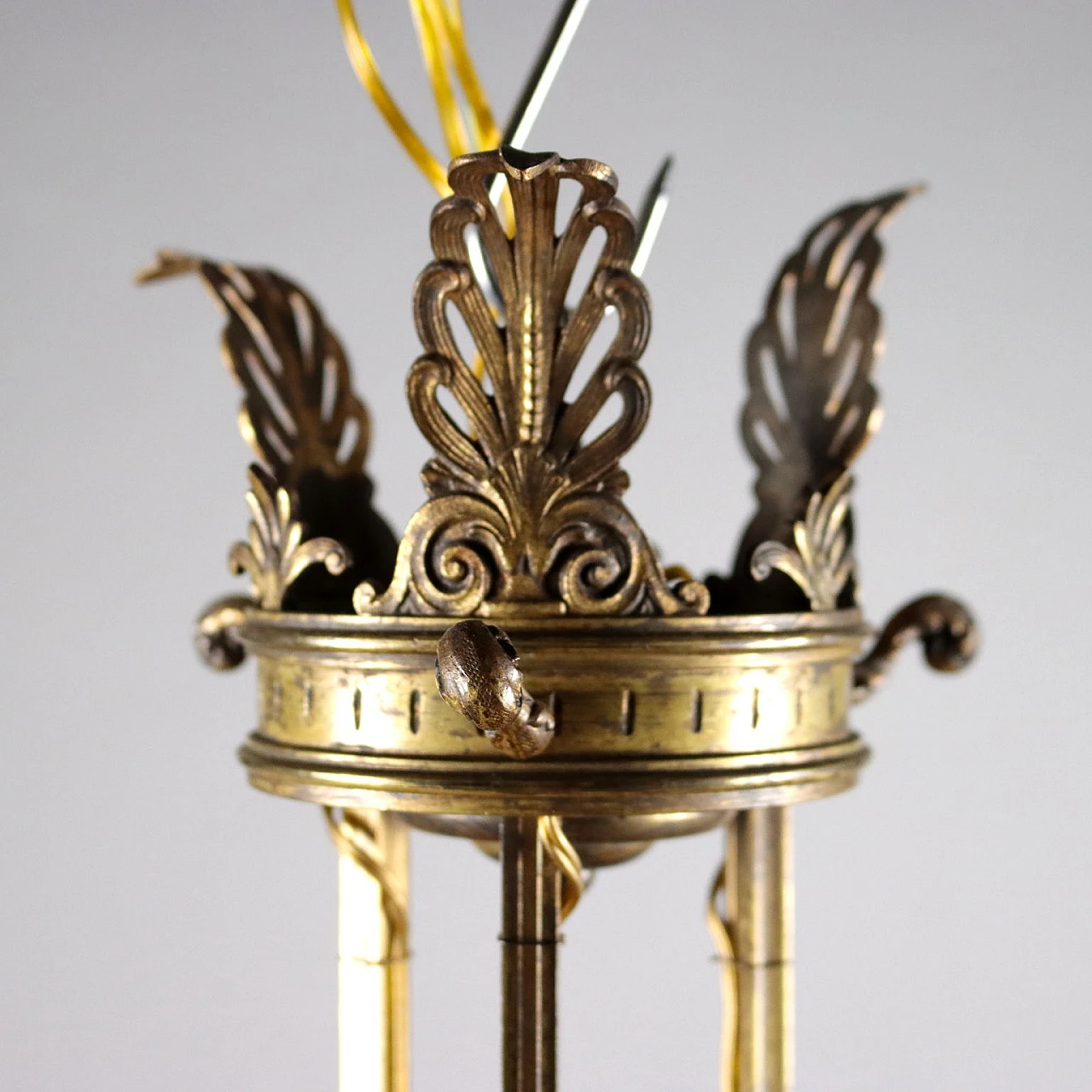 Nine-light gilded bronze chandelier in Empire style, late 19th century 3