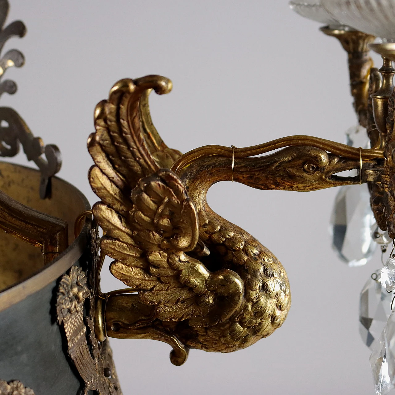 Nine-light gilded bronze chandelier in Empire style, late 19th century 7
