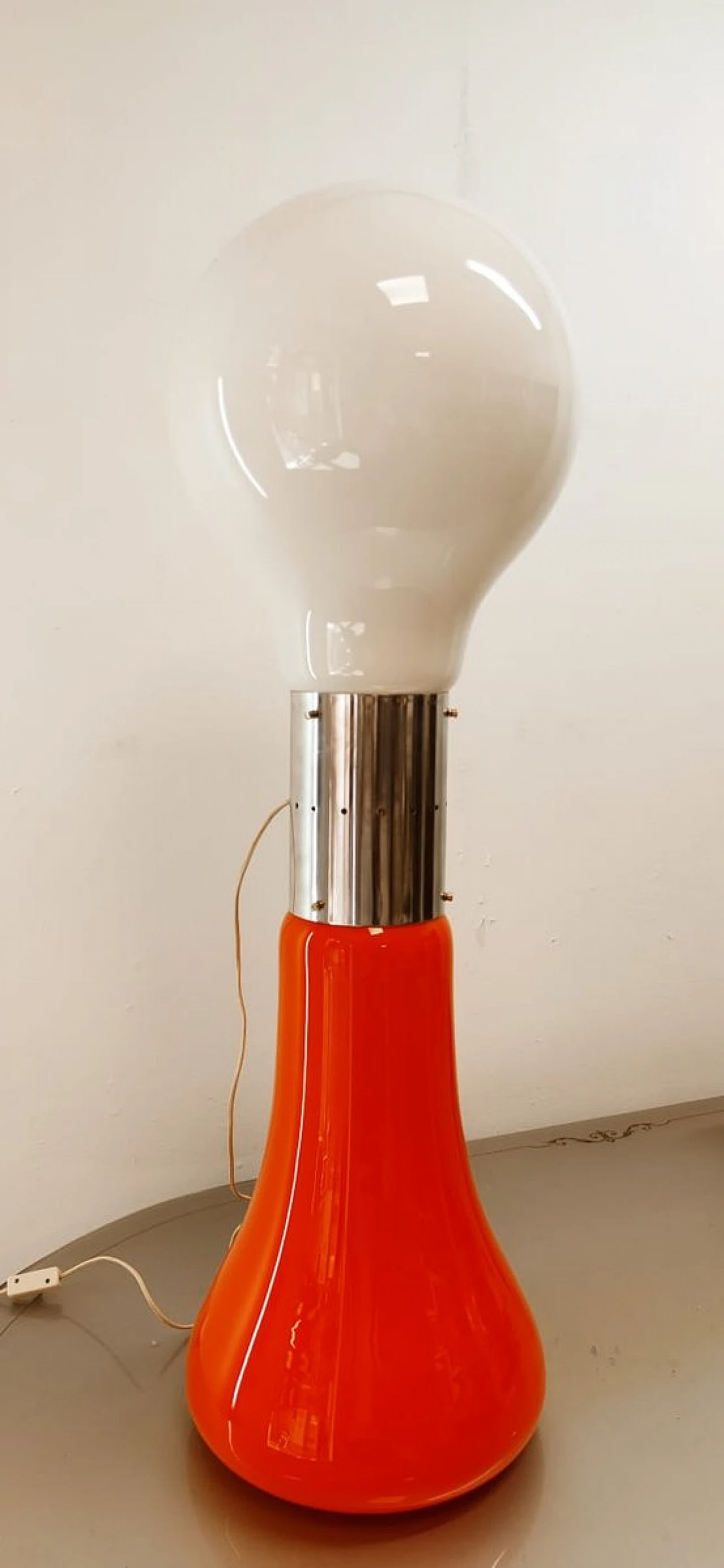 Lampada da tavolo Birillo di Mazzega, anni '60 2