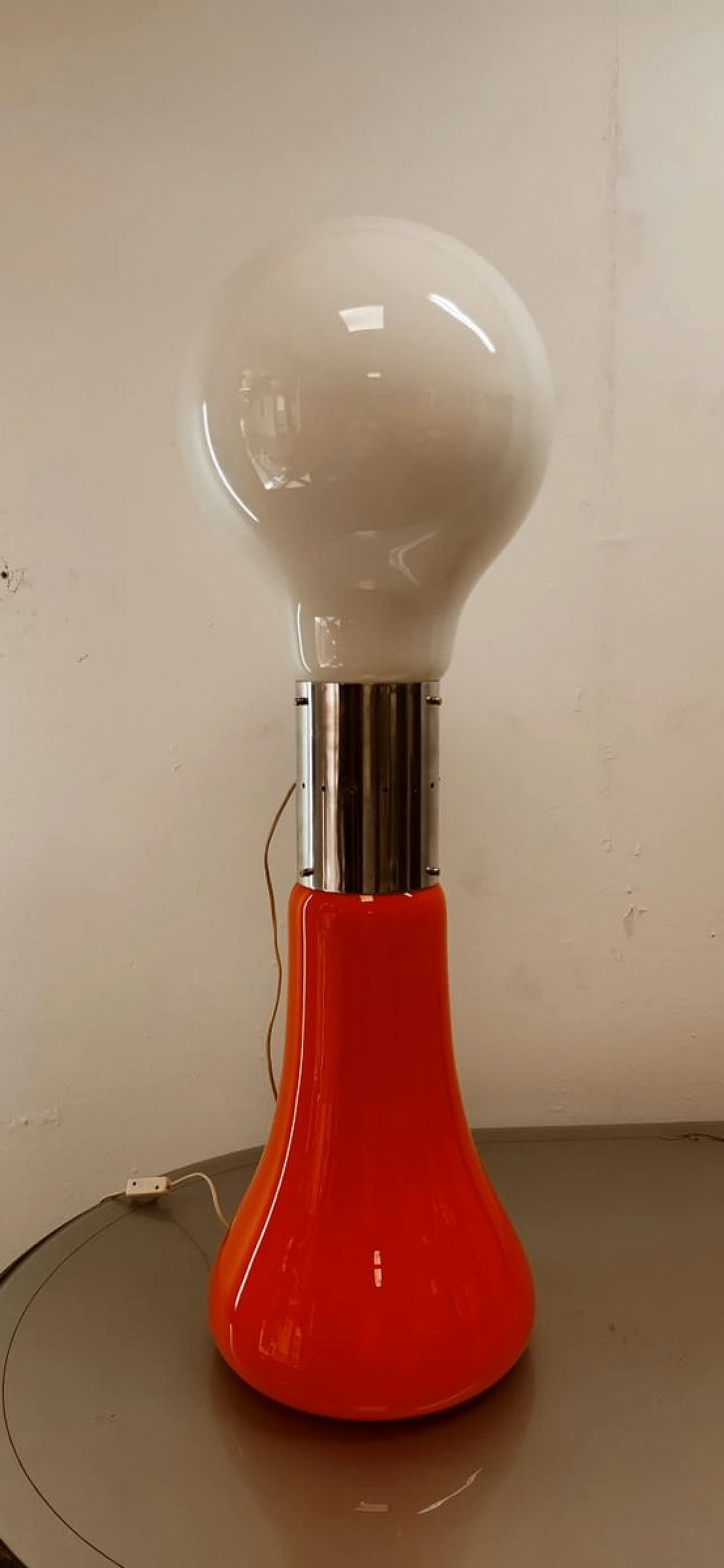 Lampada da tavolo Birillo di Mazzega, anni '60 3