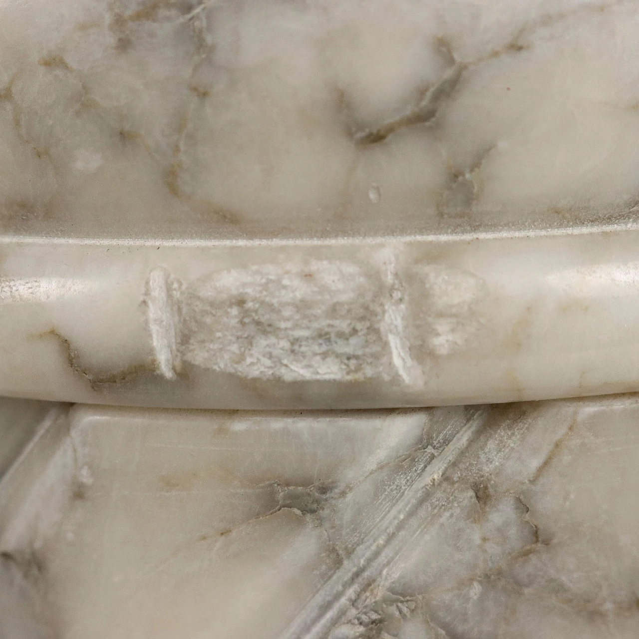 Colonna in marmo bianco, inizio '900 6