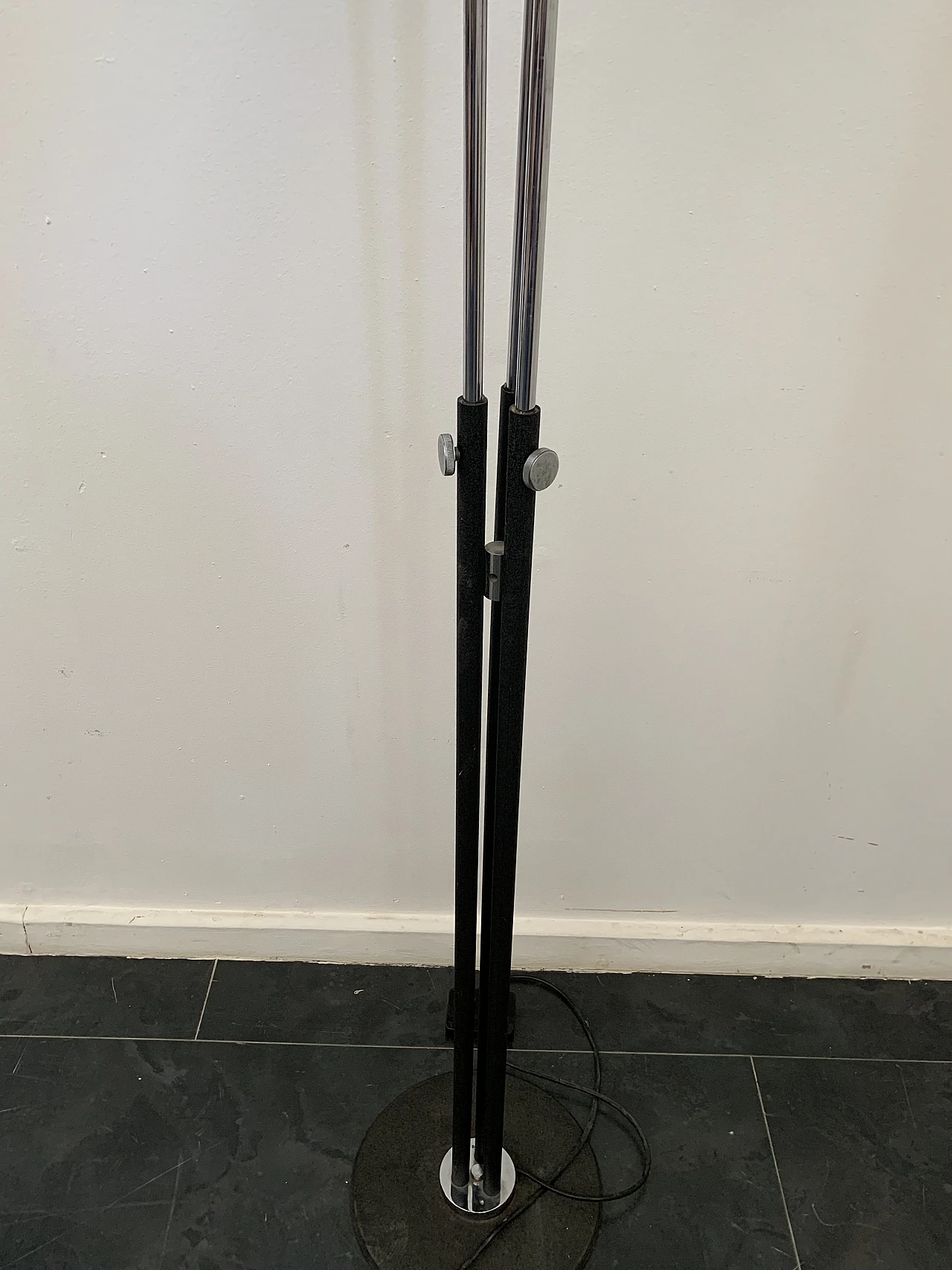 Lampada da terra regolabile in metallo di BJ Milano, anni '70 11