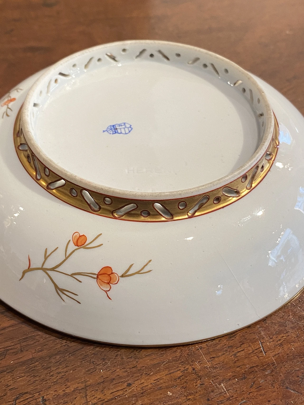 Porcelain cup & saucer with oriental landscape painted by Herend