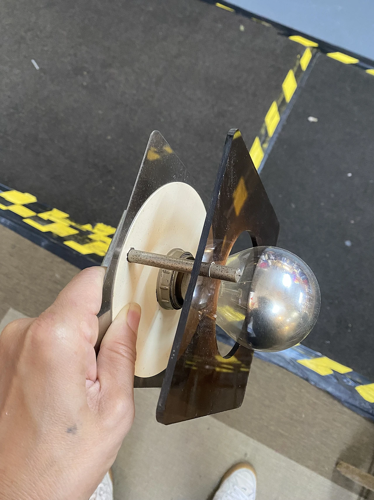 3 Metal and plexiglass wall sconces by J. Trocmé for Oxar, 1970s 10