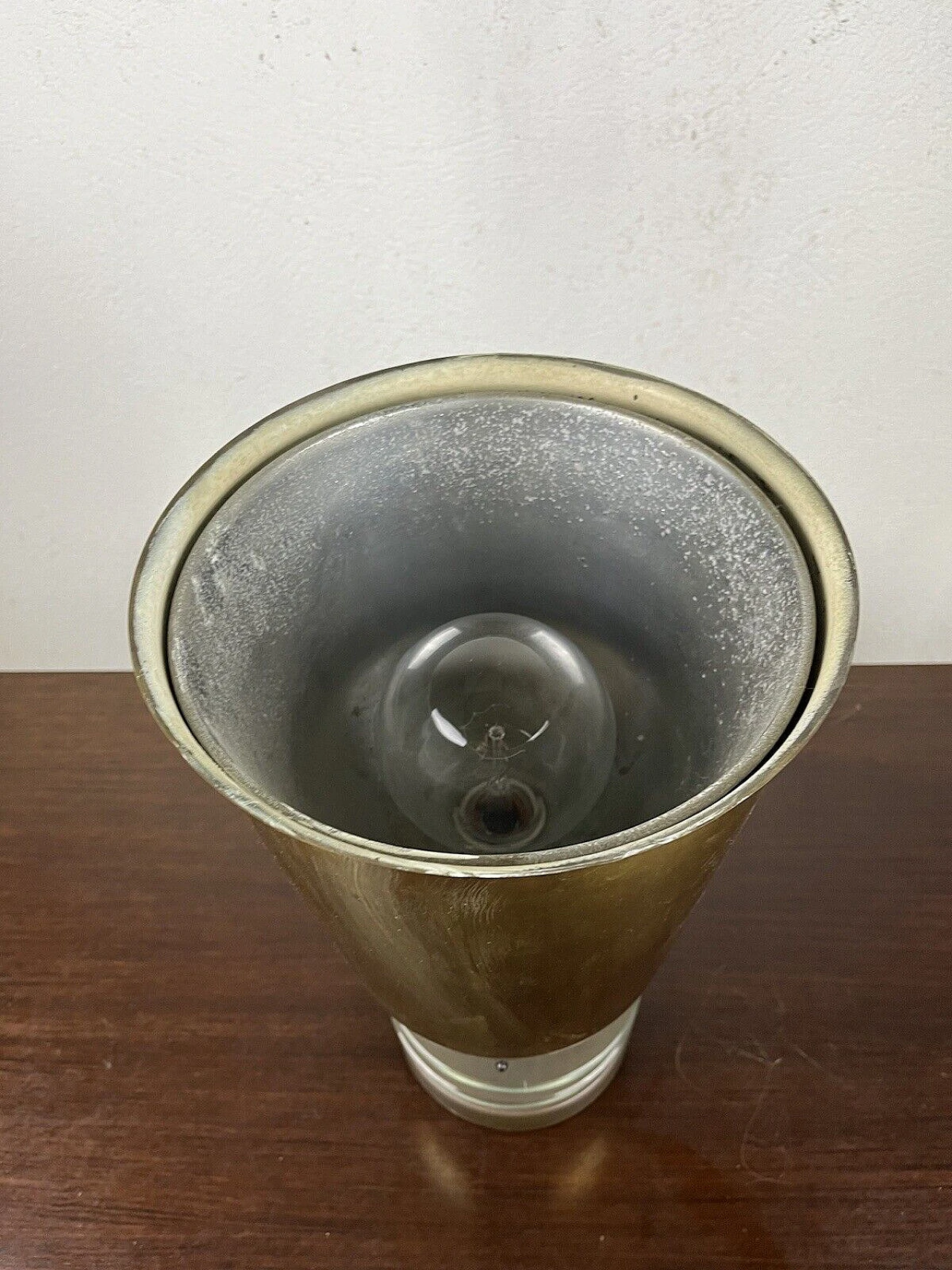 Lampada da tavolo in ottone e vetro, anni '50 8