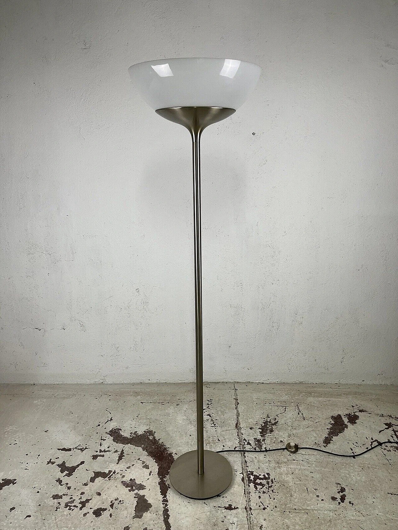 Lampada da terra Aminta di Emma Schweinberger per Artemide, anni '70 1