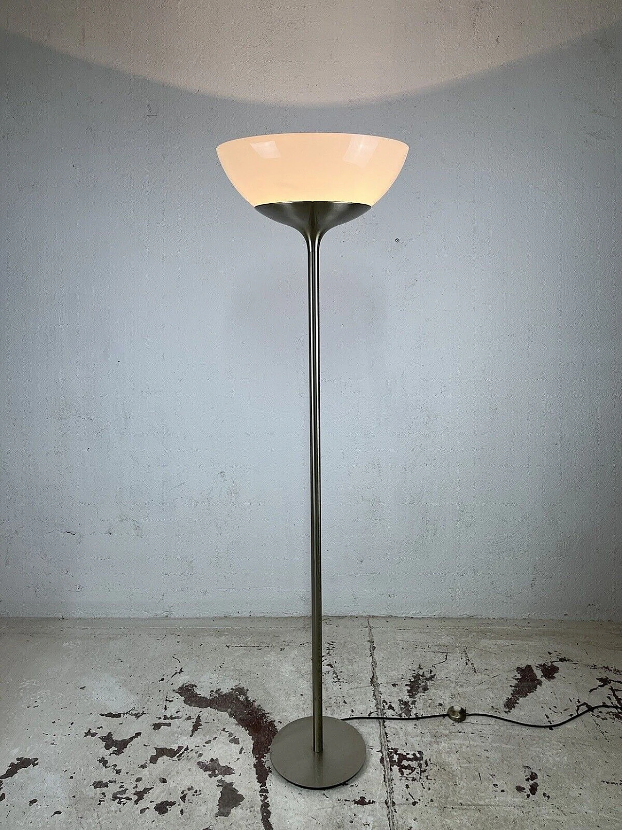 Lampada da terra Aminta di Emma Schweinberger per Artemide, anni '70 3