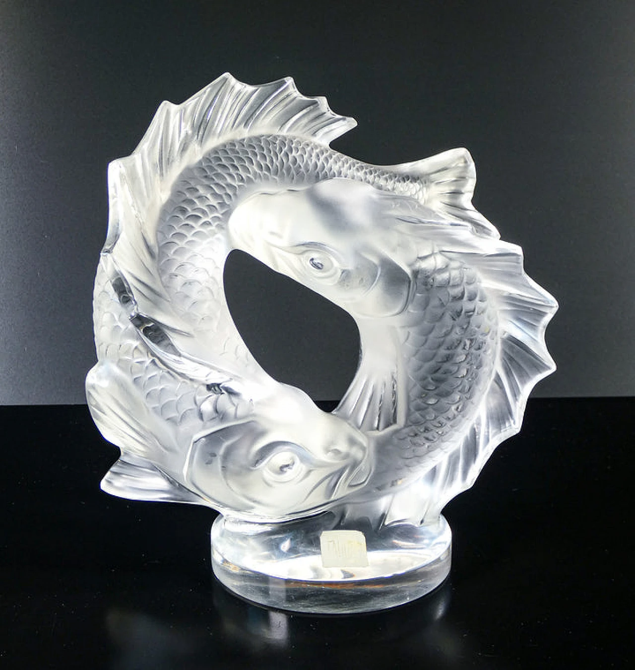 Crystal sculpture of pair of koi carp by Lalique, 1970s 3