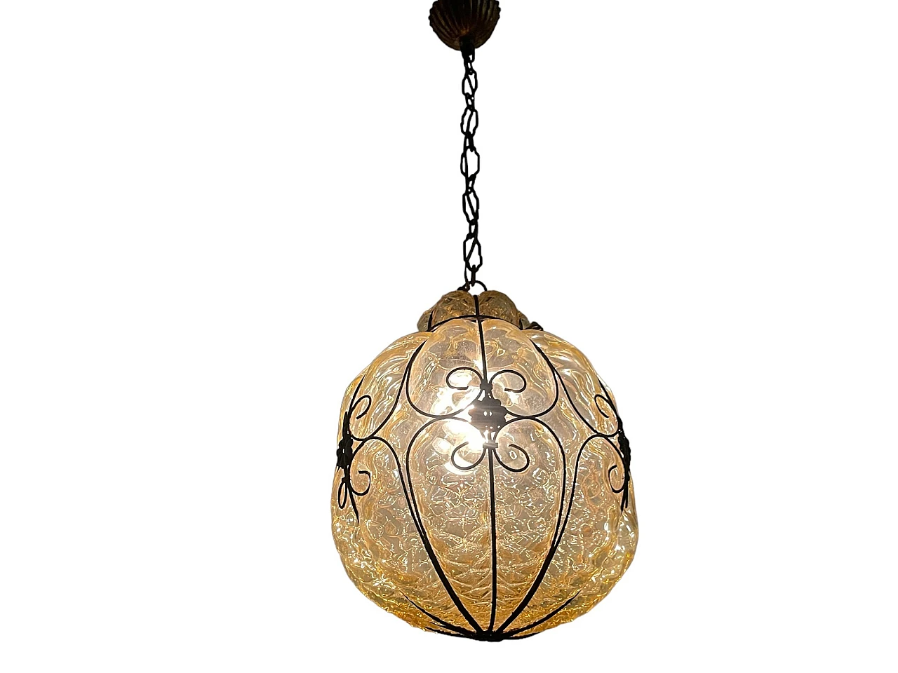 Lampada a sospensione in vetro di Murano e ferro battuto, anni '50 3