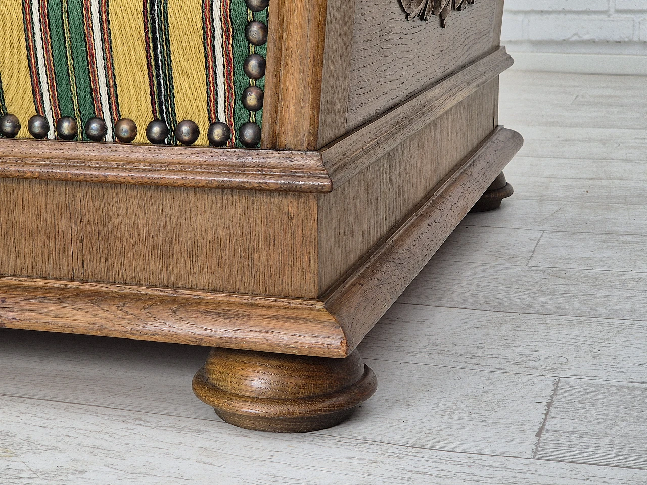 Divano danese in lana e rovere con braccioli reclinabili, anni '60 8