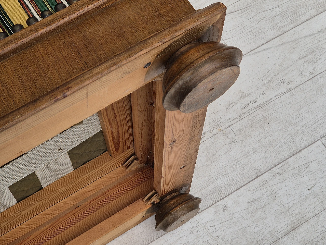 Divano danese in lana e rovere con braccioli reclinabili, anni '60 22