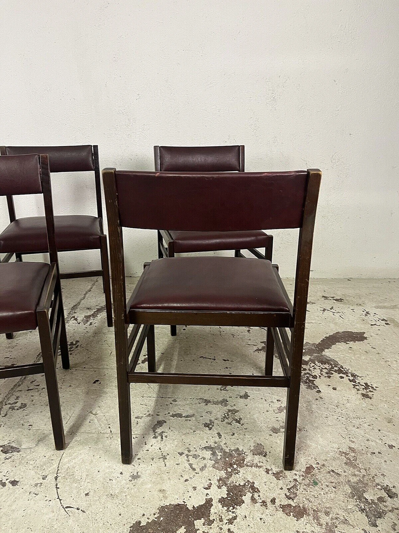 6 Chairs in rosewood and burgundy leather, 1960s 11