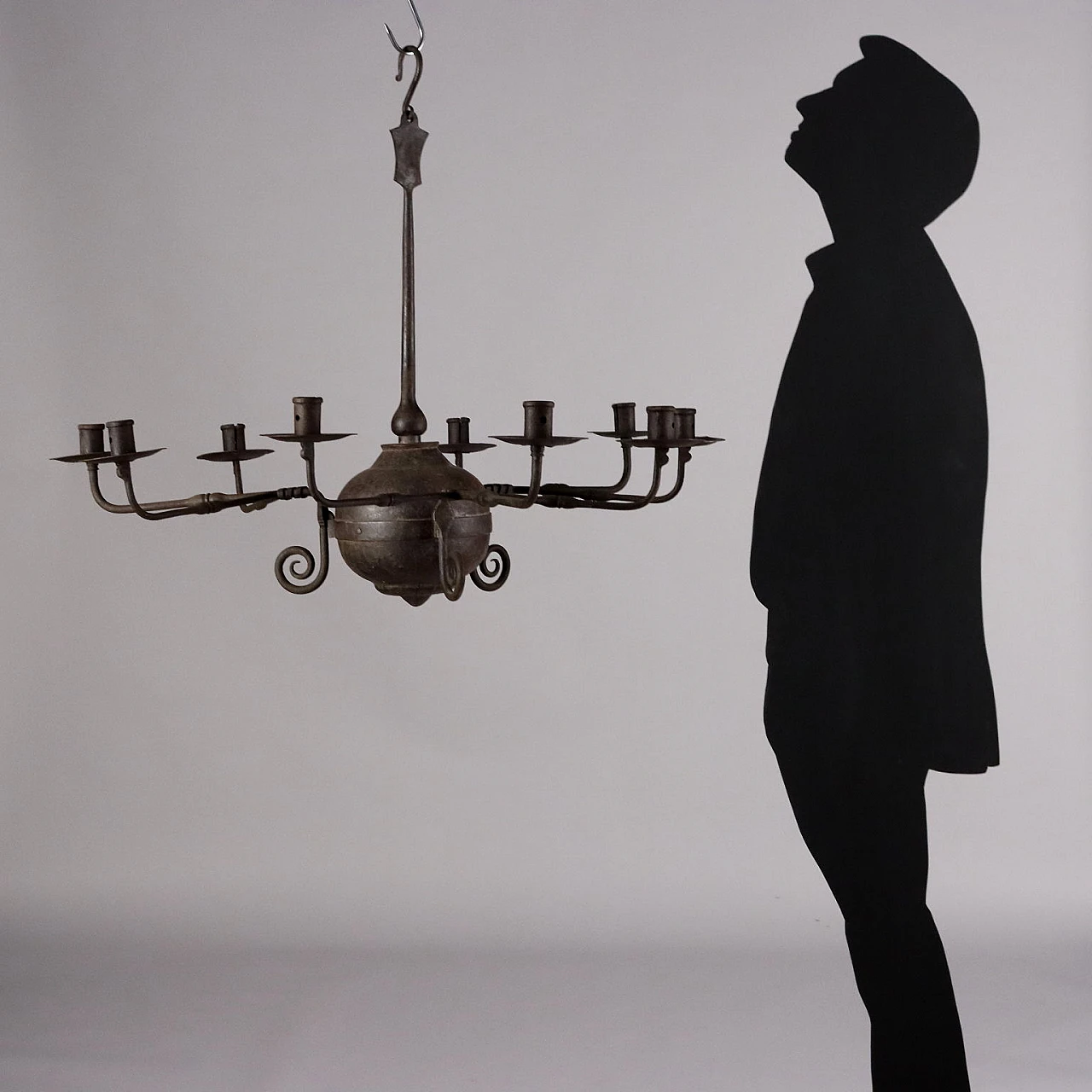 Chandelier in wrought iron 2