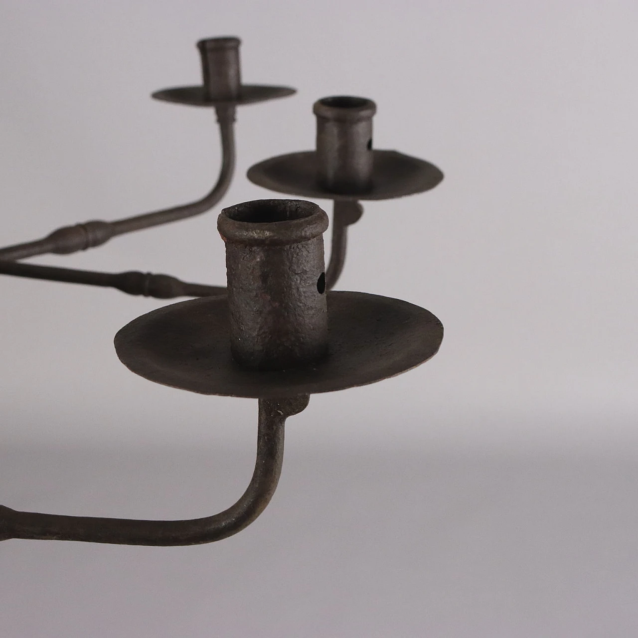 Chandelier in wrought iron 4