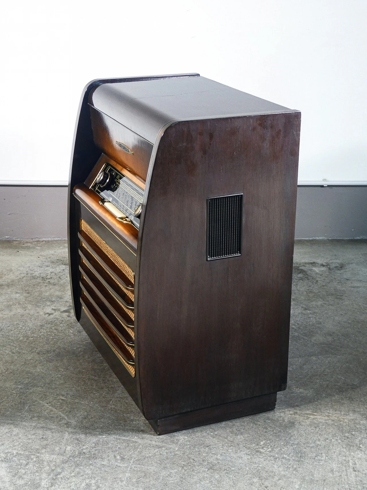 Goldtruhe Windsor 56 PE 7237 turntable by Schaub-Lorenz, 1950s 13