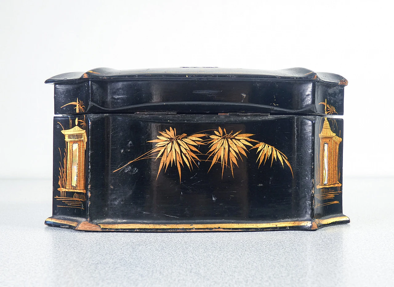 Tea box covered in painted and inlaid leather, late 19th century 14