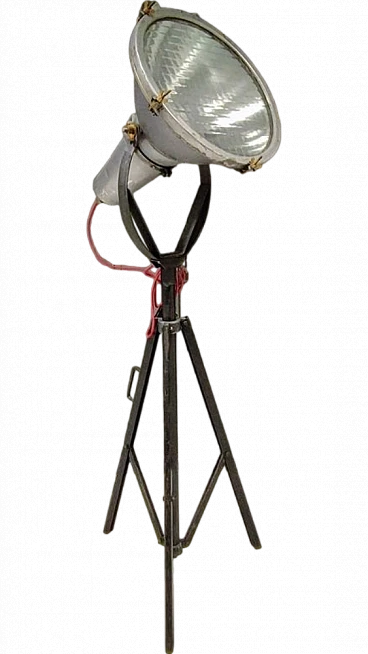 Faro industriale da terra in ferro e vetro, anni '50