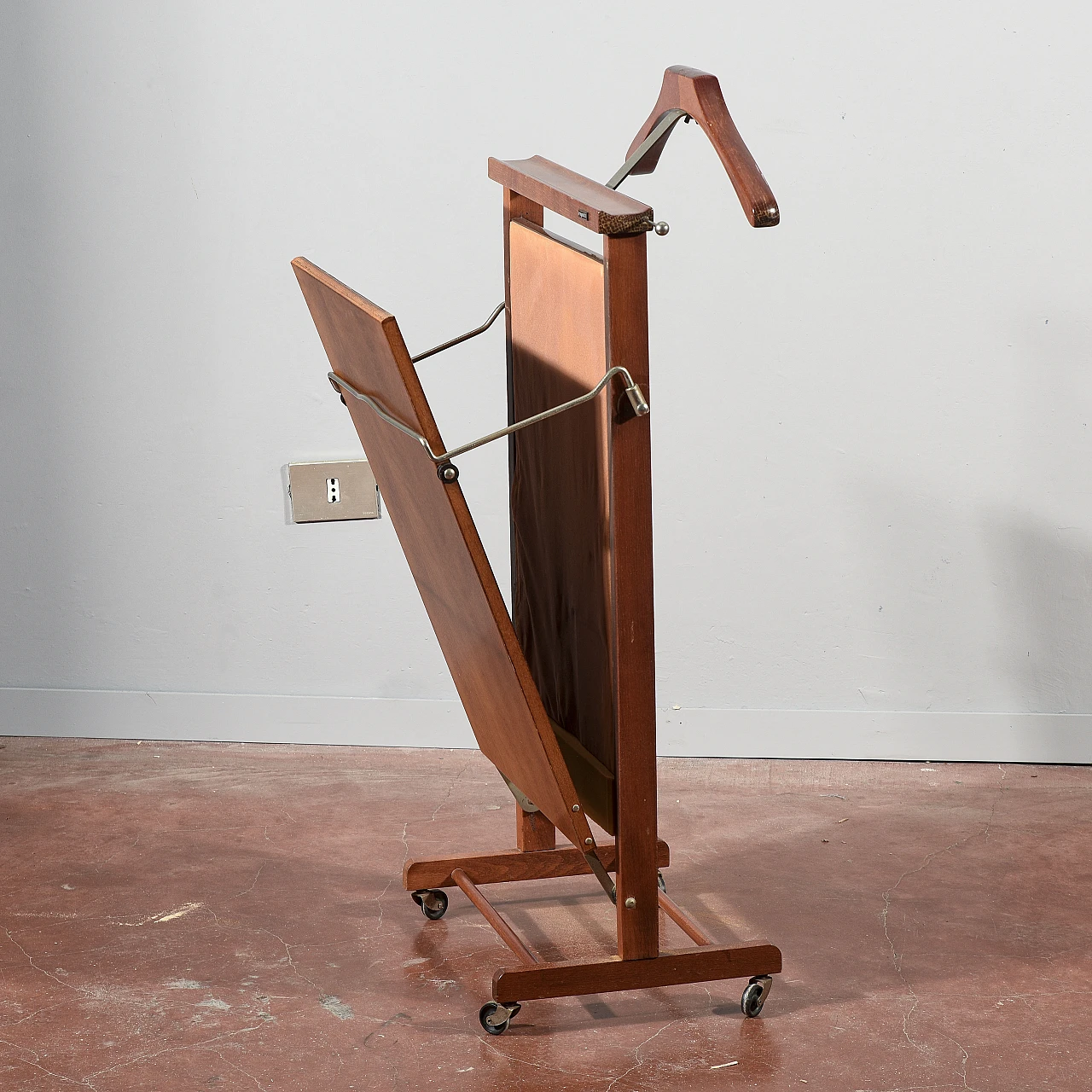 Appendiabiti stira pantaloni di Fratelli Reguitti, anni '60 7