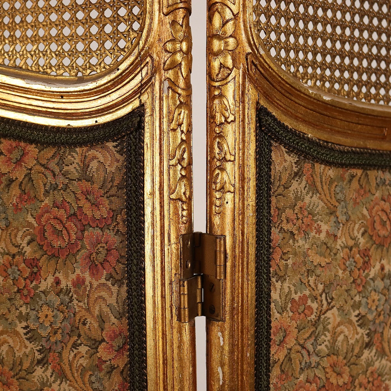 Neoclassical style gilded wood and embroidered fabric screen 5