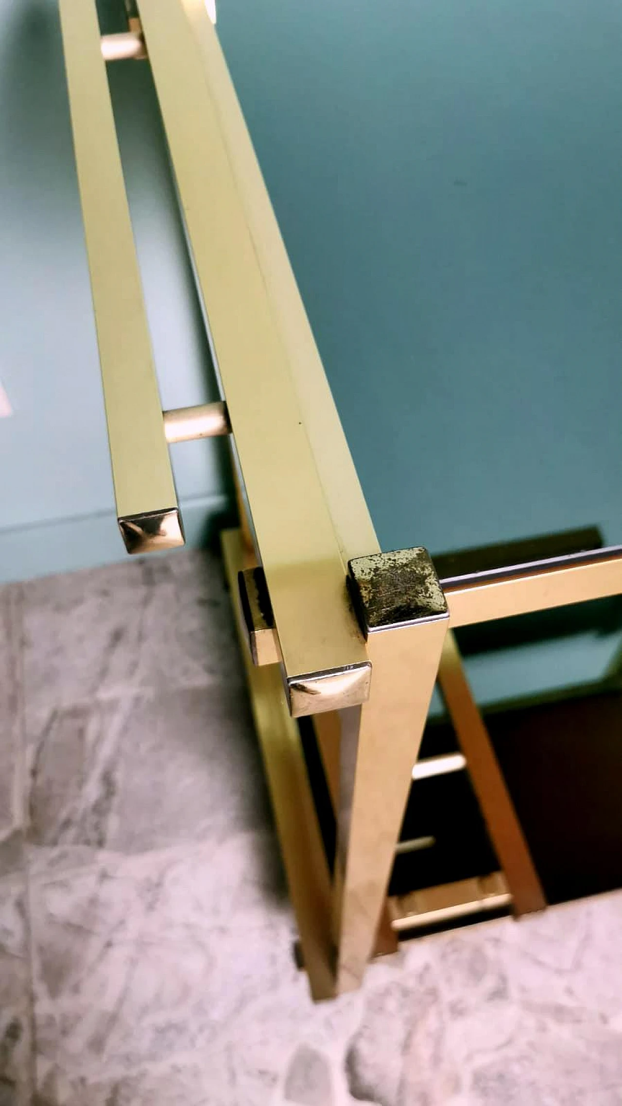 Carrello da bar in alluminio anodizzato e specchi fumé, anni '70 16