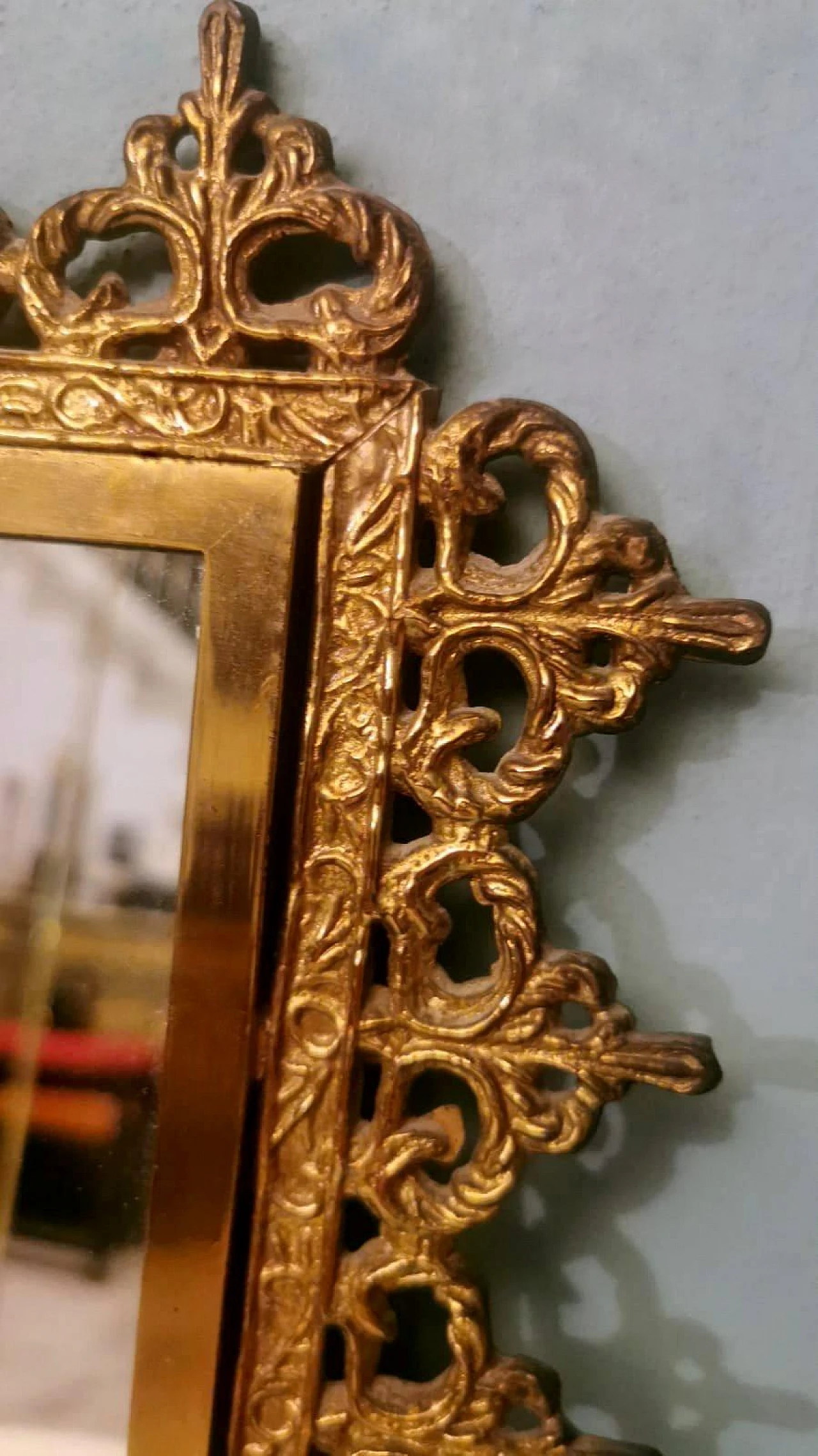 Rococo style mirror with gilded brass frame, 1950s 15