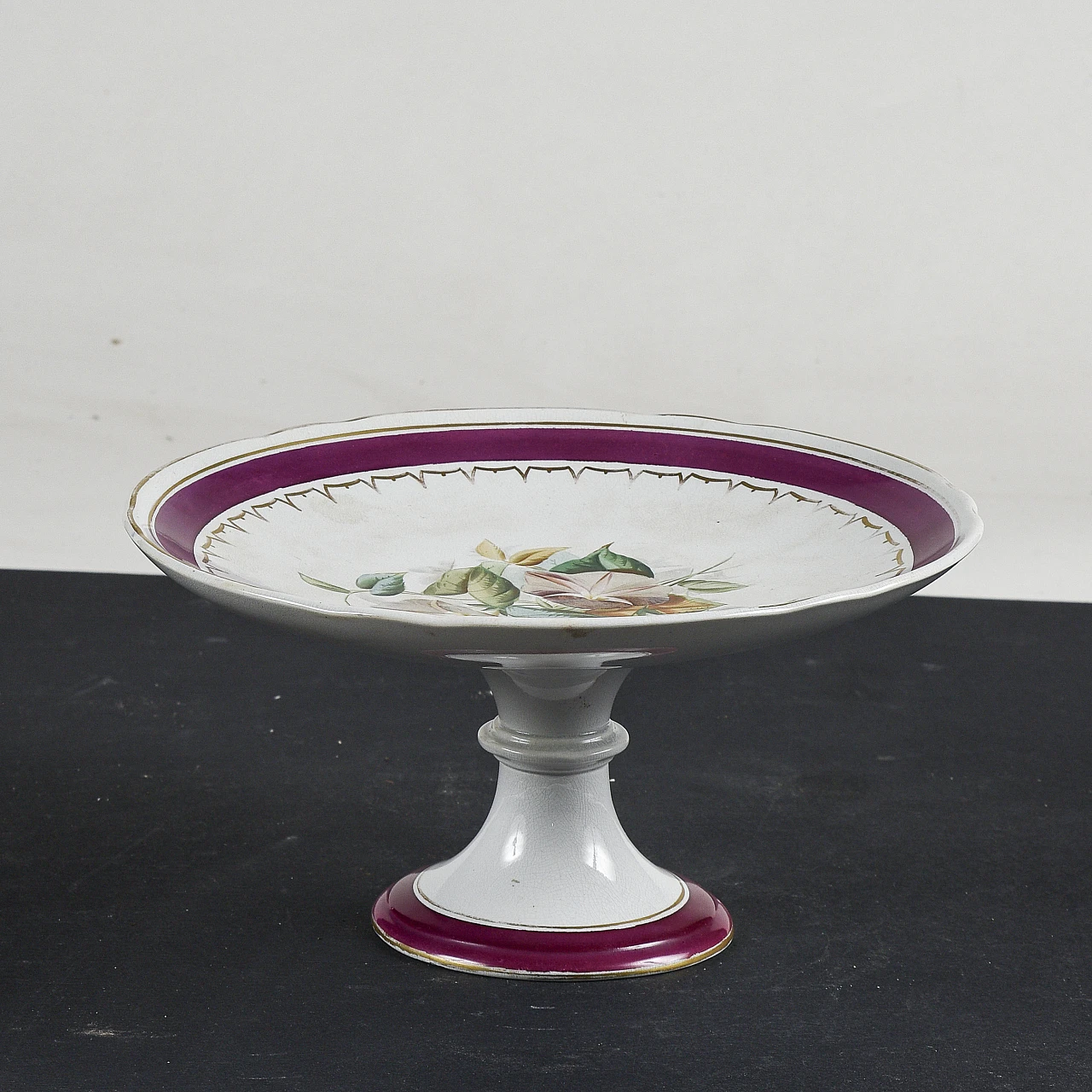 Alzatina in ceramica con decoro floreale 1
