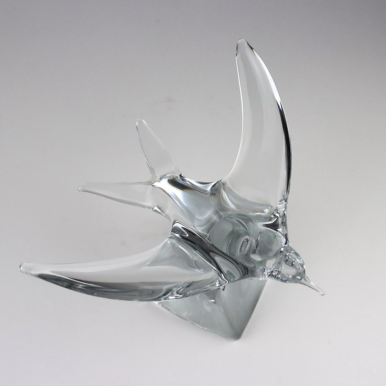 Swallow in flight, crystal sculpture by Daum 6