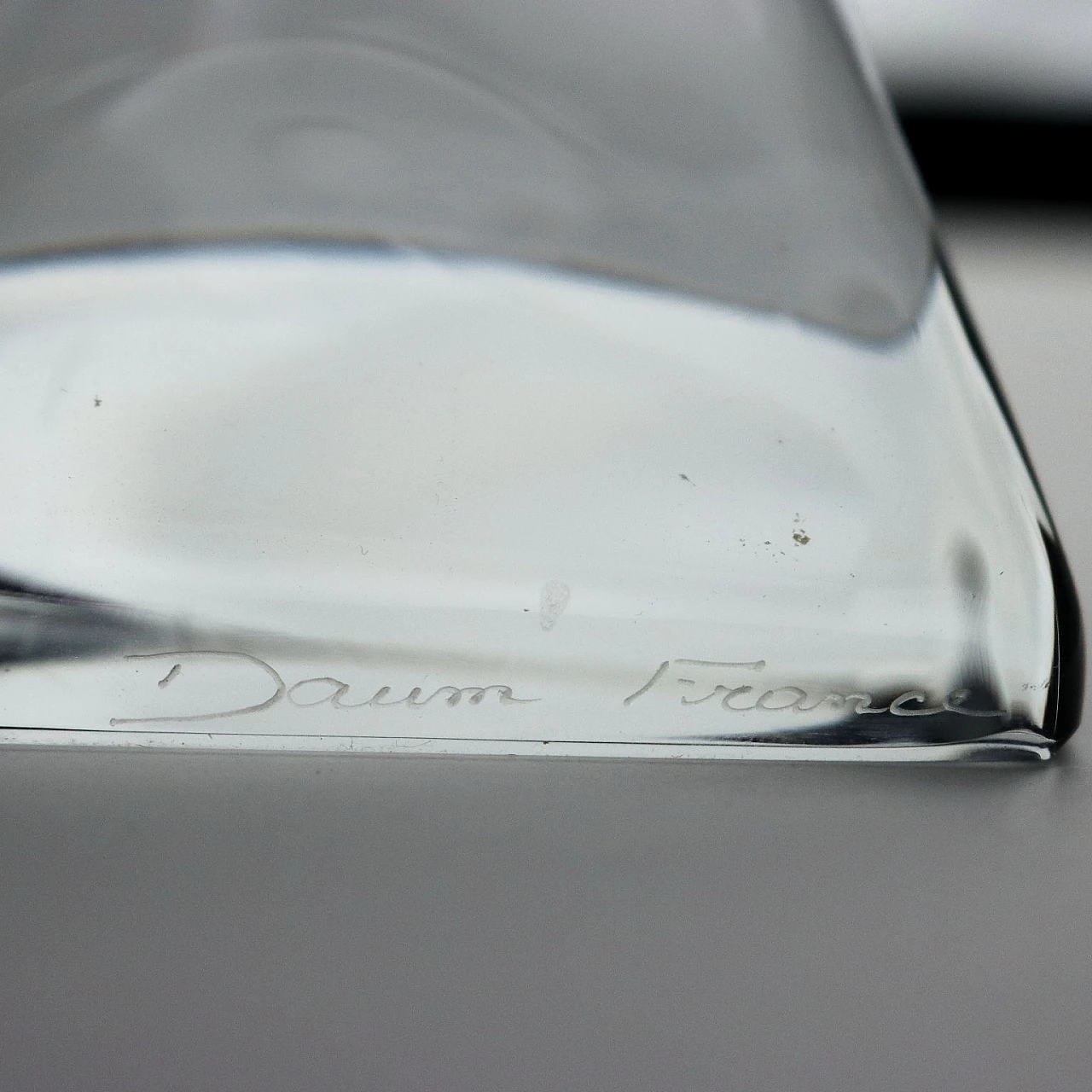 Swallow in flight, crystal sculpture by Daum 7
