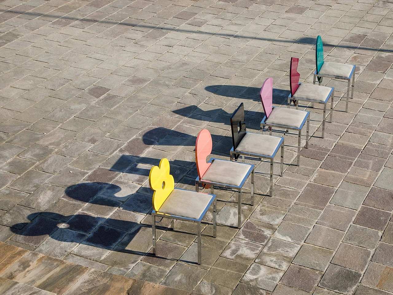 8 Omaggi chairs by Salvati & Tresoldi for Saporiti, 1980s 4