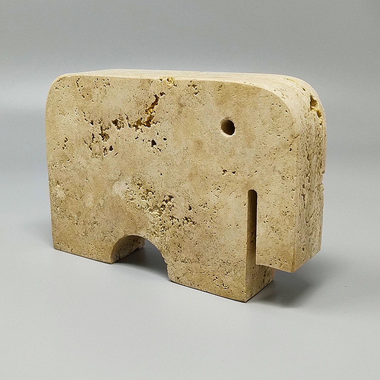 Scultura di elefante di Enzo Mari per i F.lli Mannelli, anni '70 4