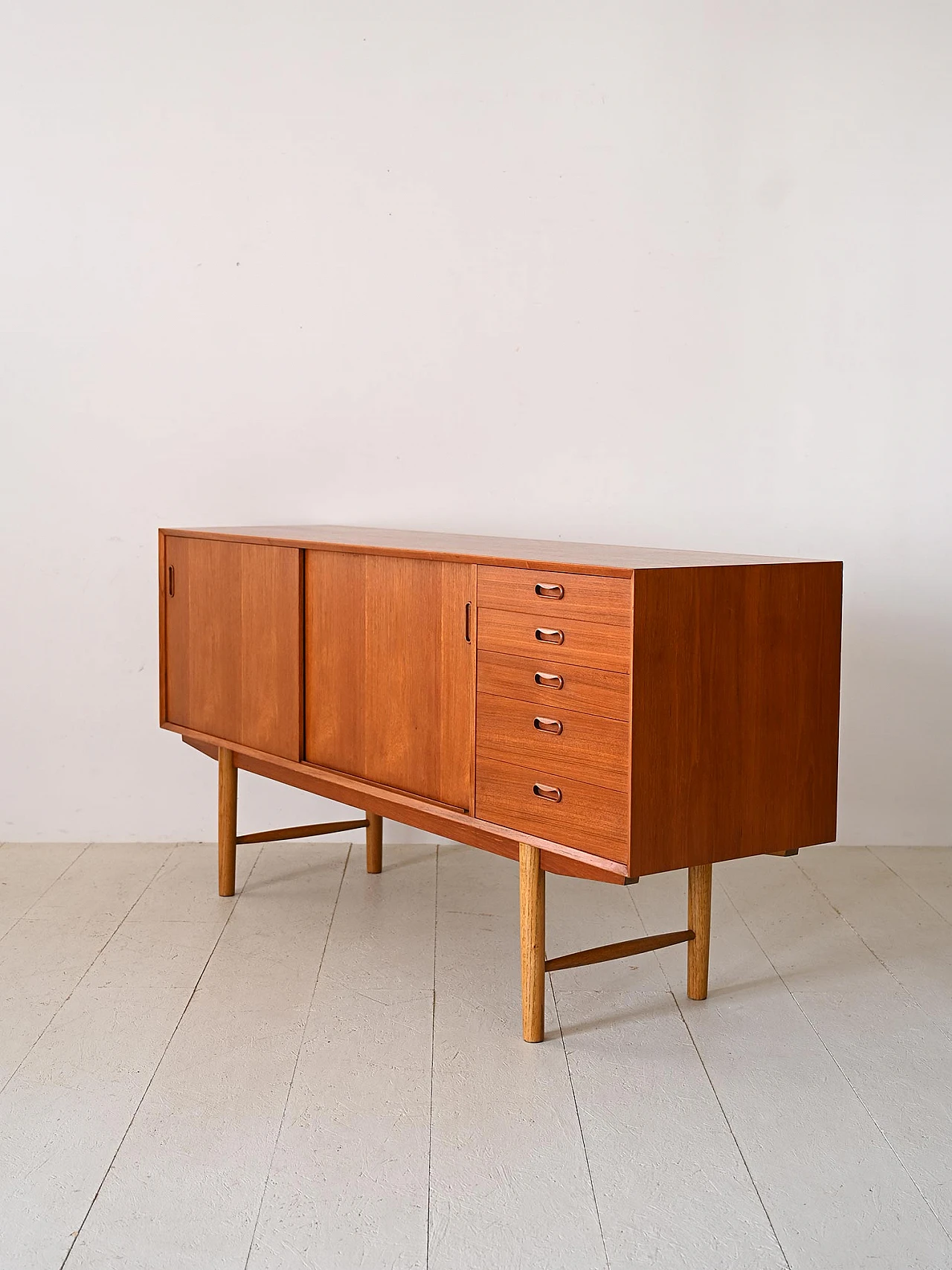 Credenza scandinava in teak con ante scorrevoli, anni '70 6