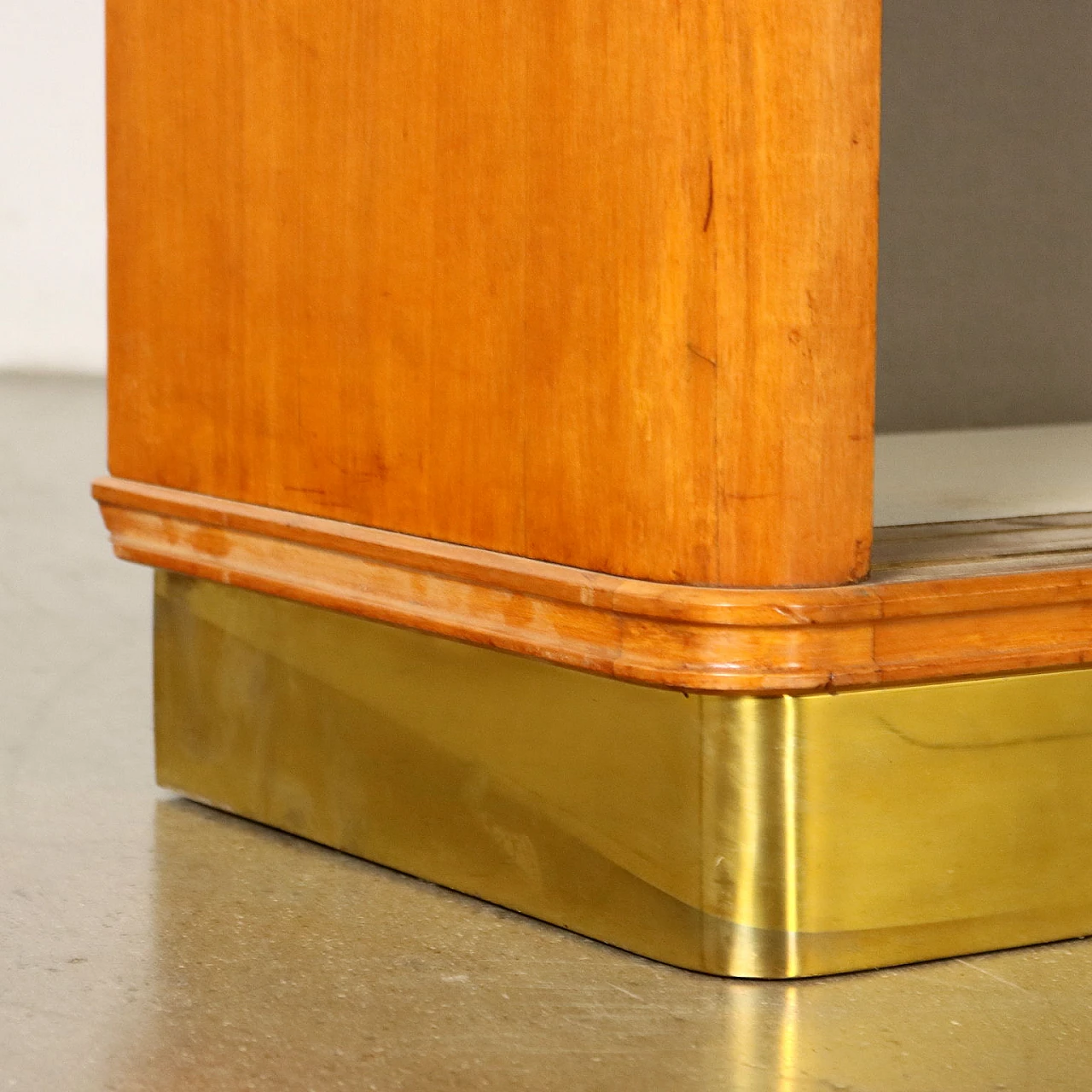 Mahogany veneered coat rack with mirrored sliding doors, 1950s 5