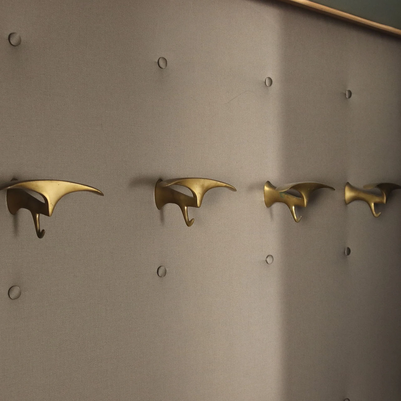 Mahogany veneered coat rack with mirrored sliding doors, 1950s 6