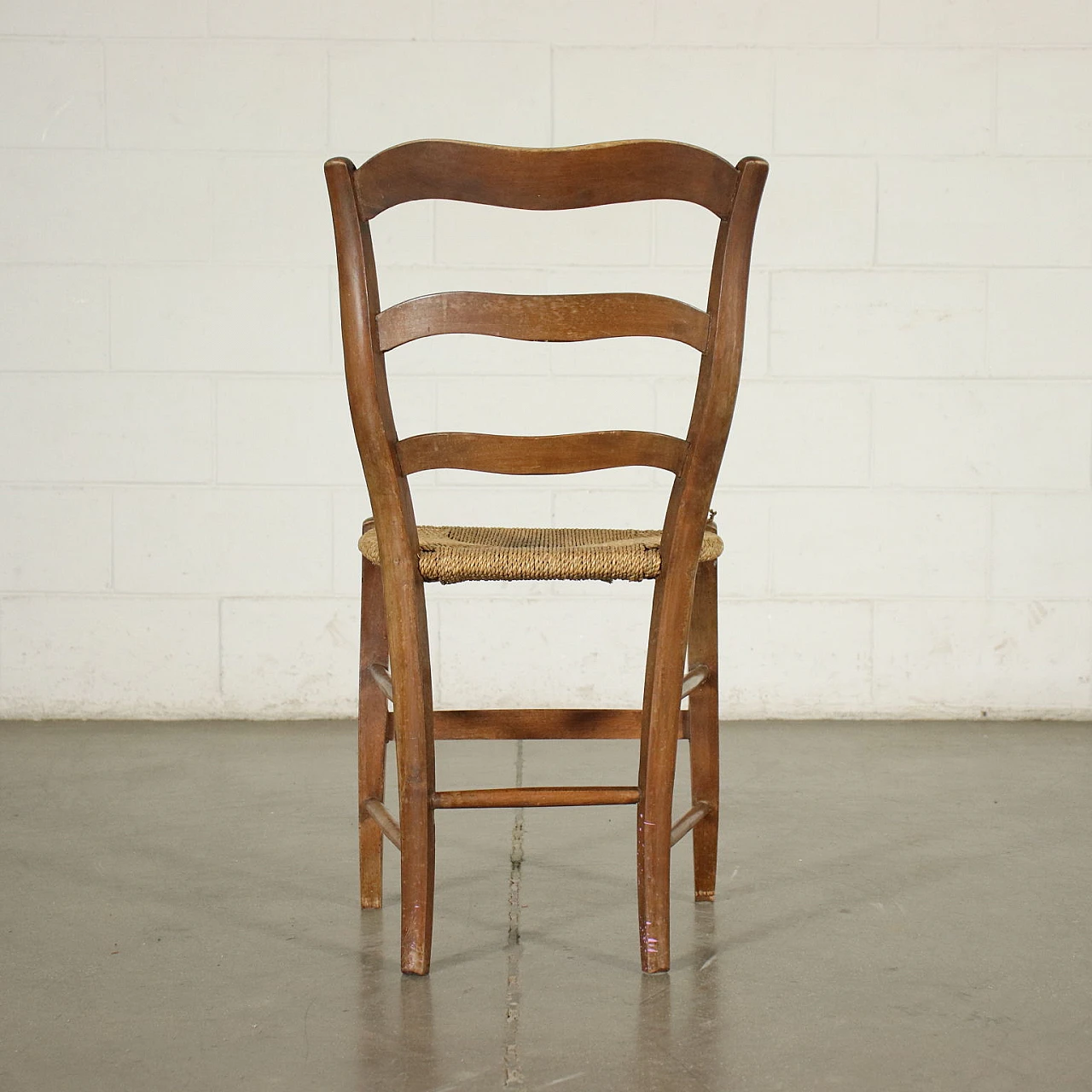 4 Chairs in walnut wood and straw, 19th century 10