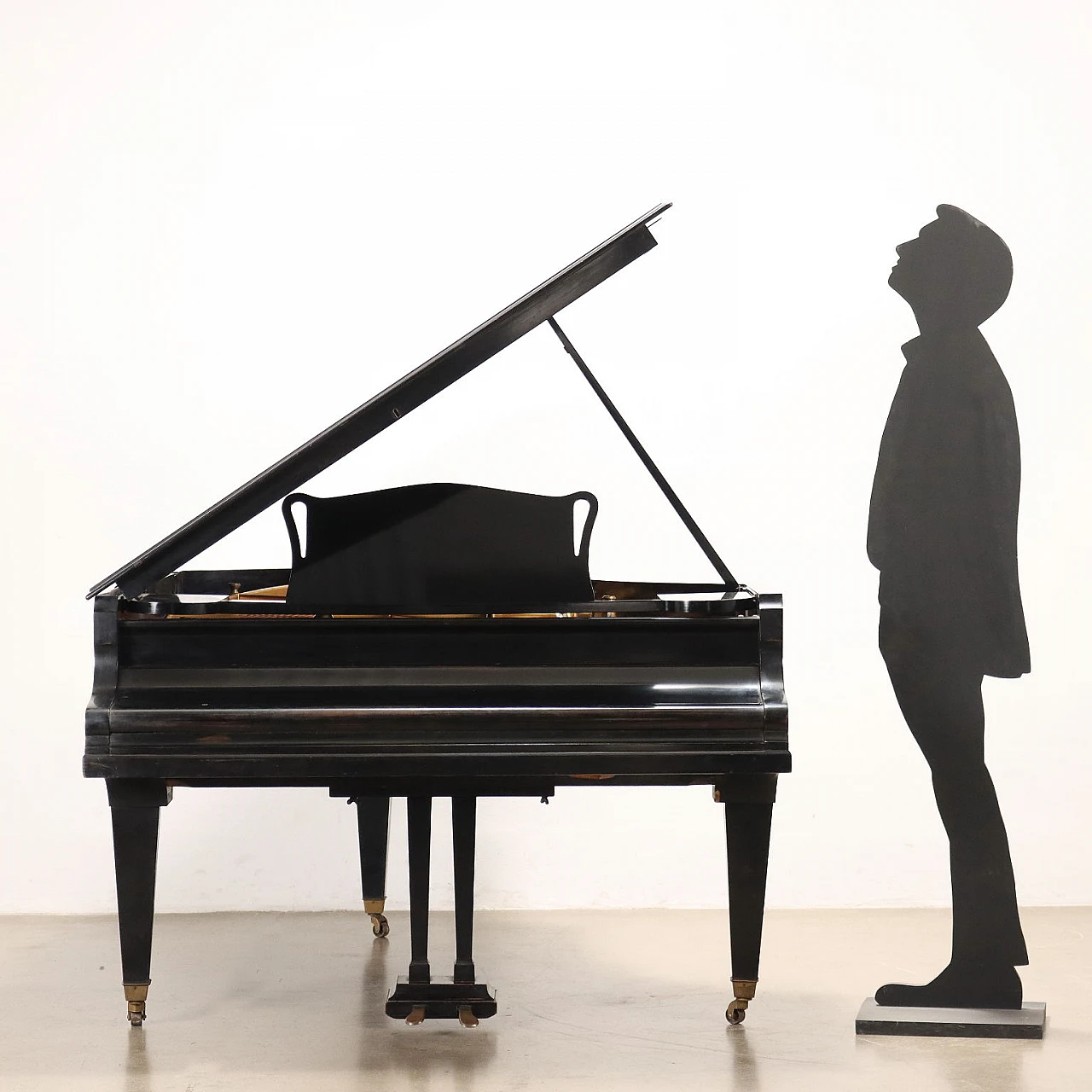 Grand piano by Römhildt Weimar, early 20th century 2
