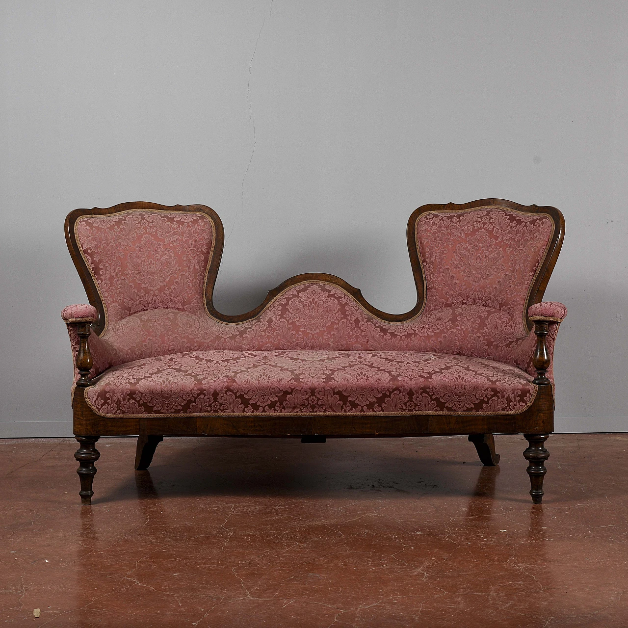 Conversation sofa in walnut and burgundy damask fabric, 19th century 1
