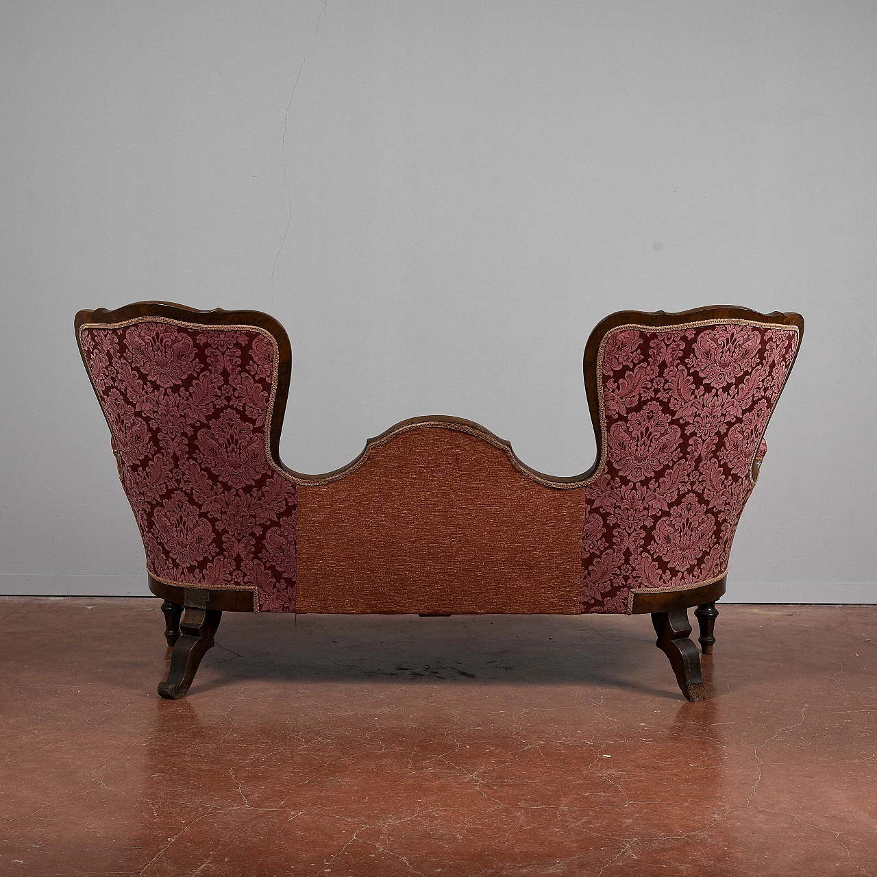 Conversation sofa in walnut and burgundy damask fabric, 19th century 7