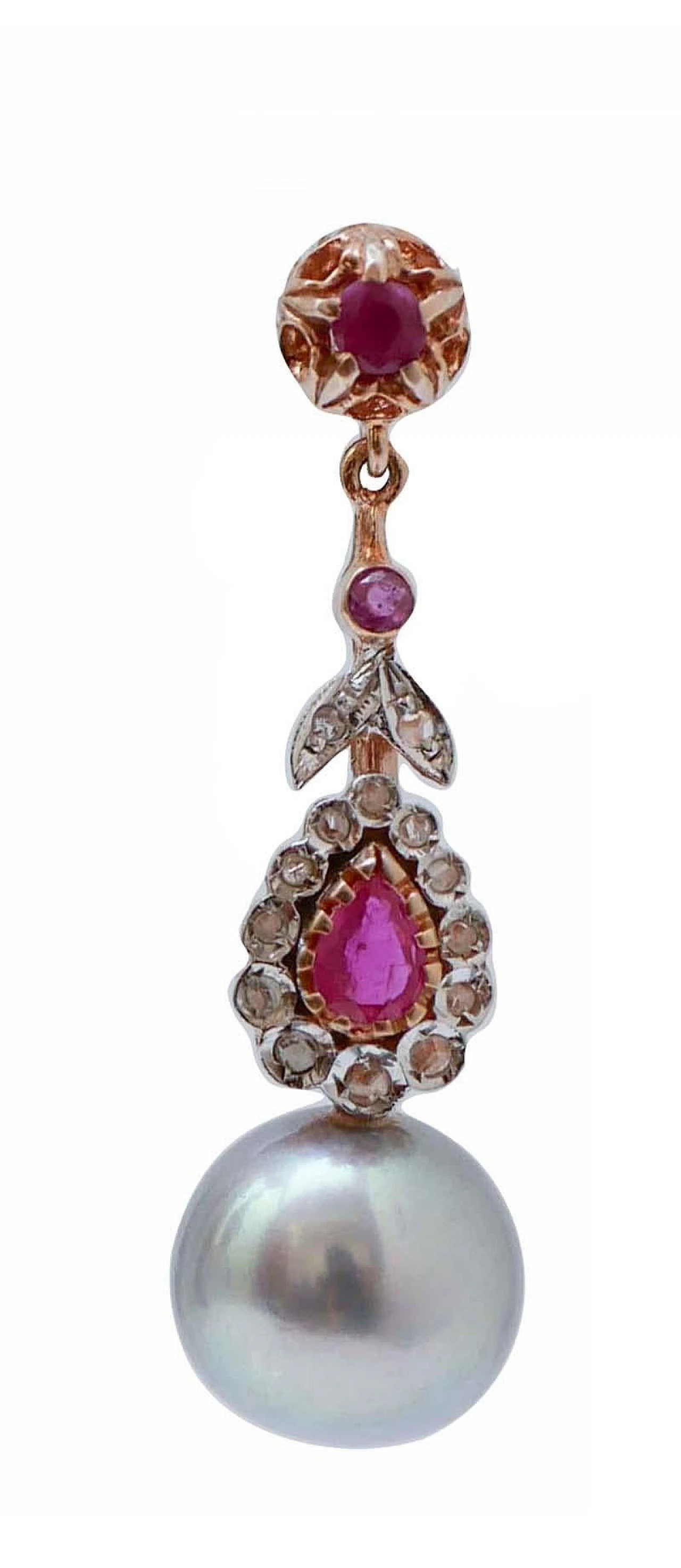 Coppia di Orecchini in oro rosa e argento con perle, rubini e diamanti 2