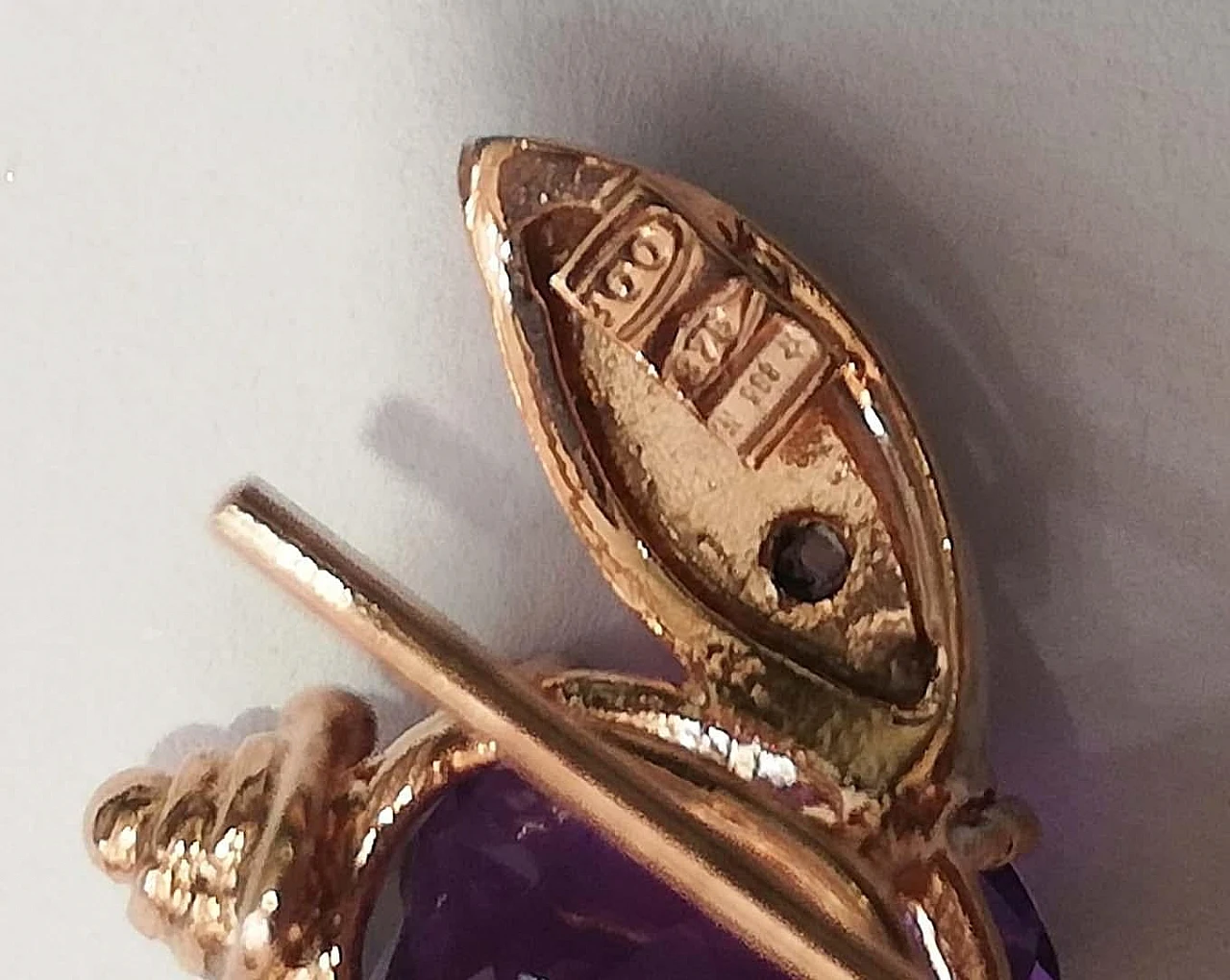 Coppia di Orecchini a mosca in oro rosa e argento con ametiste 6