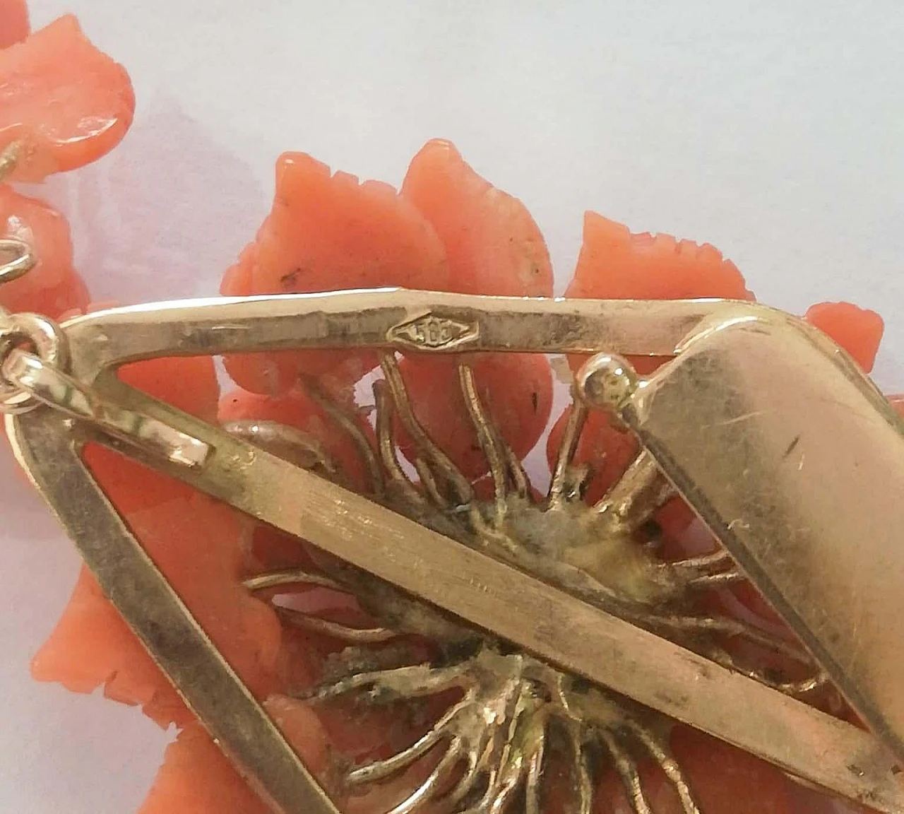 14 Karat rose gold necklace with corals, 1950s 7