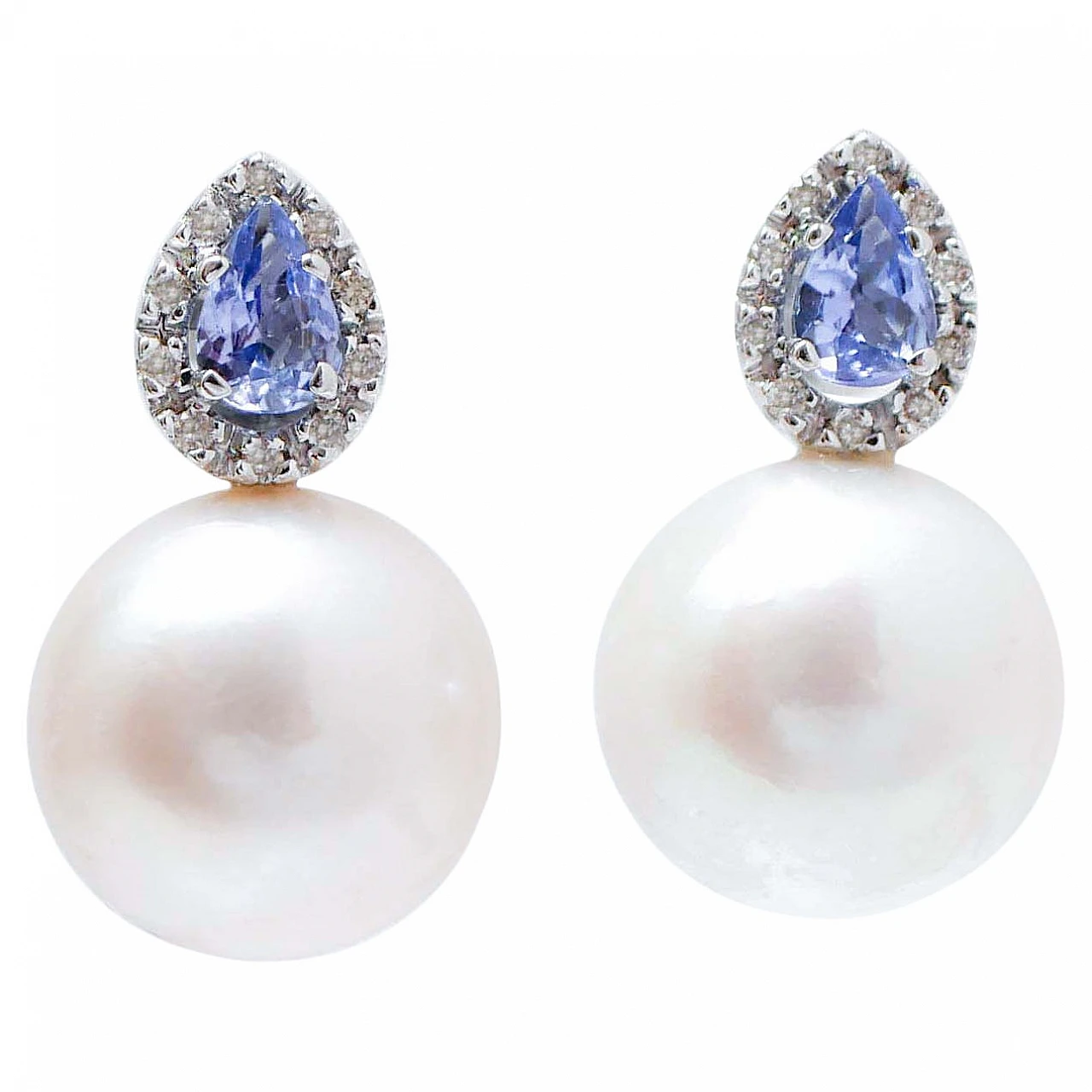 Coppia di Orecchini in oro bianco 14 carati con perle e diamanti 1