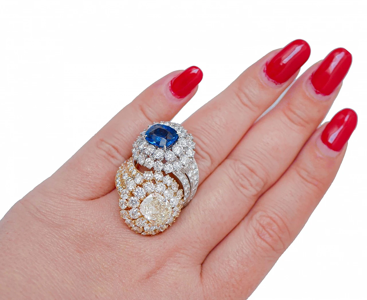 18K white and yellow gold ring with sapphire and diamonds 6
