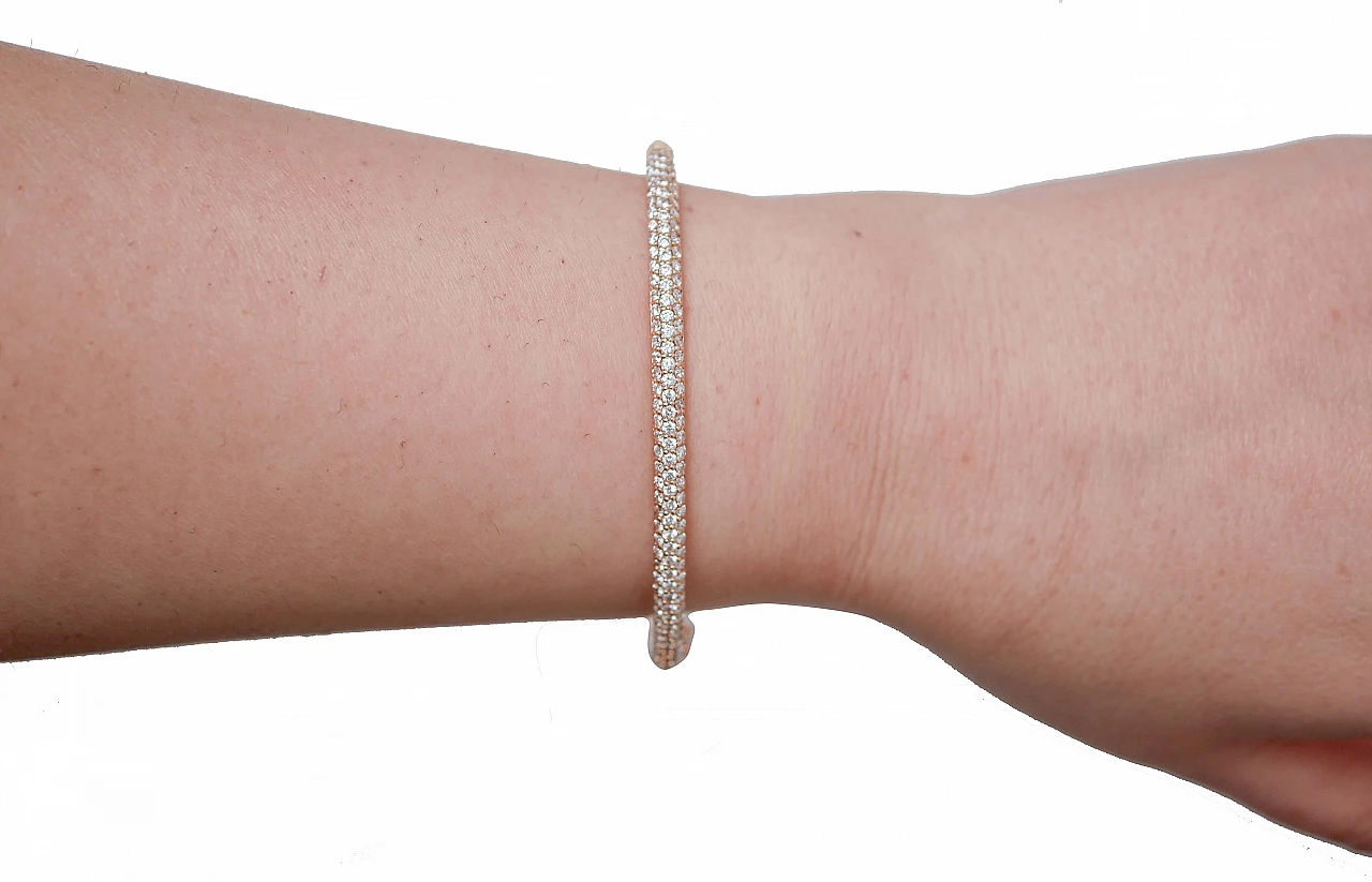 18 Karat rose gold bracelet with diamonds, 2020 4