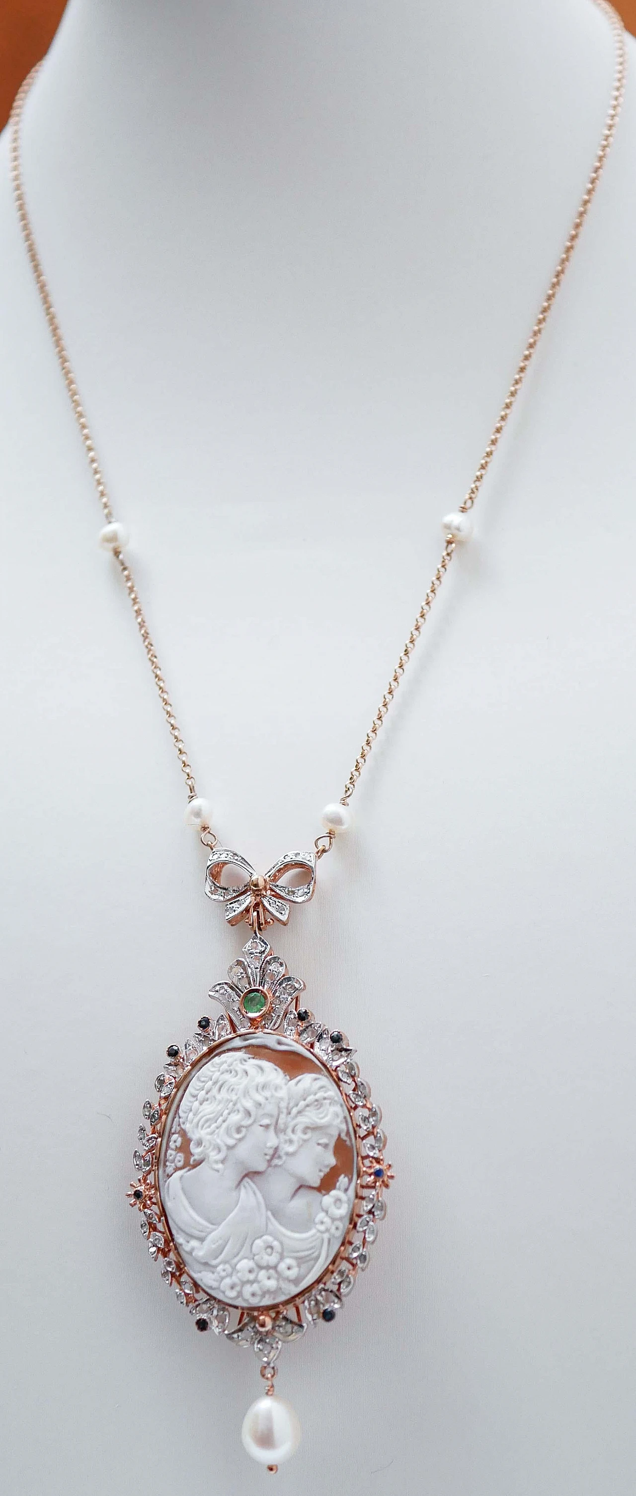 Gold and silver necklace with cameo, emerald, sapphires, diamonds 2